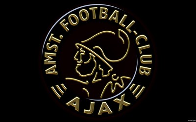 IM电竞焦点-优雅拦截