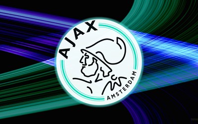 IM电竞快讯-绍切克这发型越来越有型了